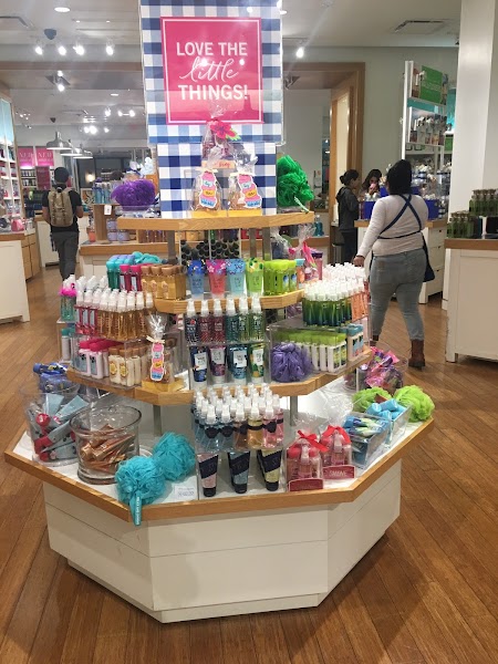 Bath & Body Works