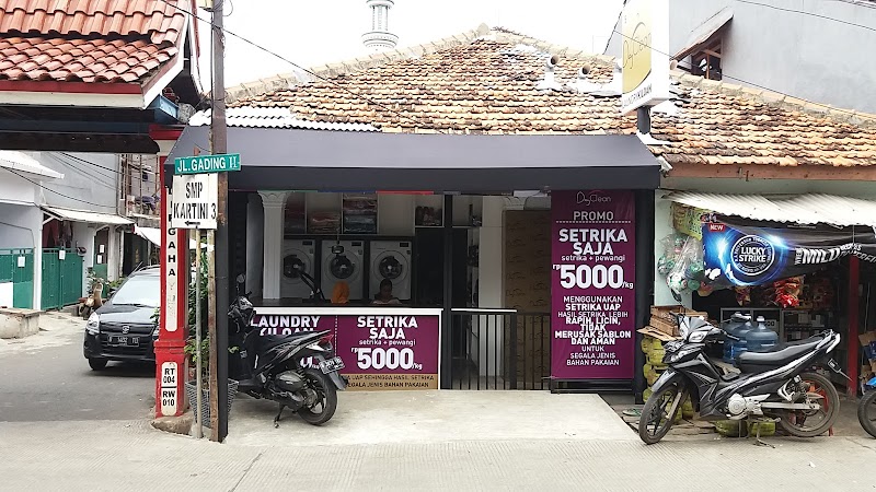 de'Londre Gudang Pewangi Laundry yang ada di Pulo Gadung, Jakarta Timur