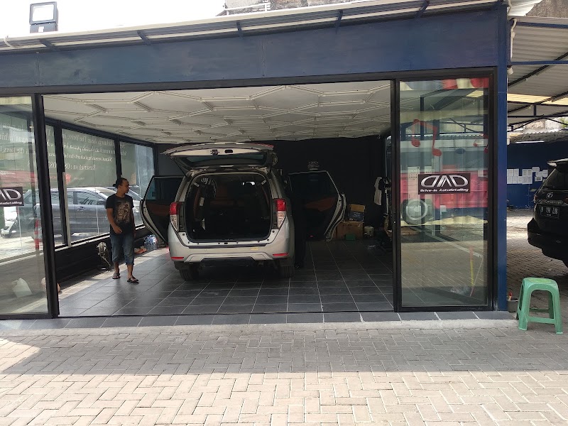 Foto Automatic Car Wash yang ada di Jakarta Pusat