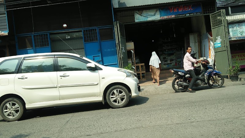 Foto Toko Bahan Bangunan yang ada di Pademangan, Jakarta Utara