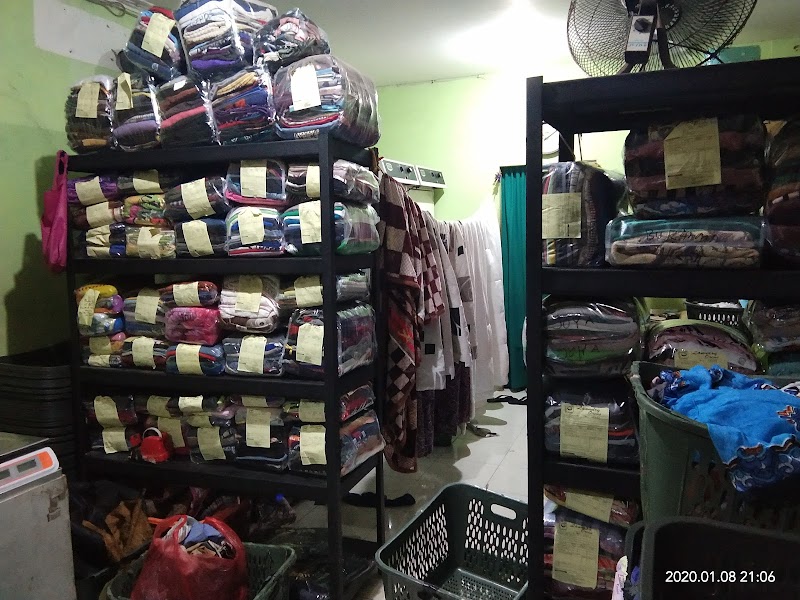 Laundry Rakyat Nyuci Murah yang ada di Kalideres, Jakarta Barat