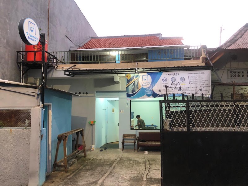 Refa Laundry yang ada di Senen, Jakarta Pusat