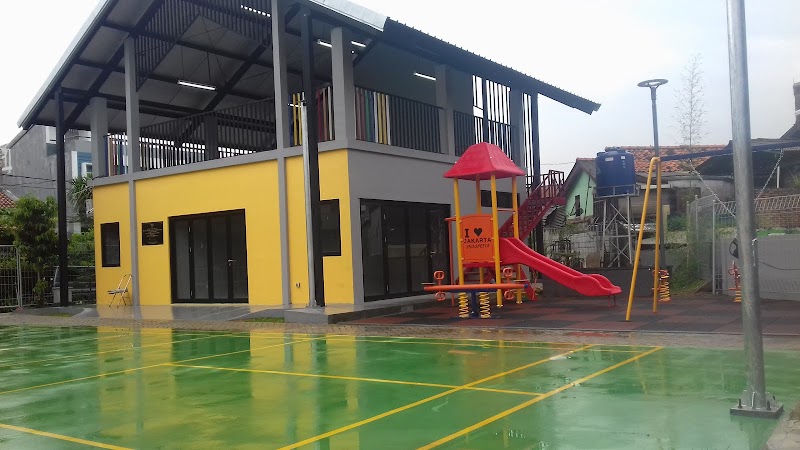 Salah satu playground yang ada di Johar Baru, Jakarta Pusat