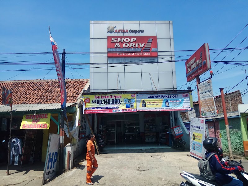 SHOP AND DRIVE CIJERAH di Bandung