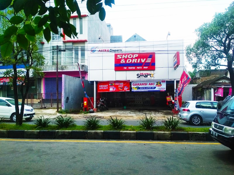 Shop & Drive Palur - Toko Aki di Solo