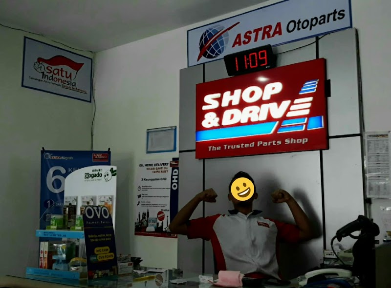 Shop&Drive Sampangan di Semarang