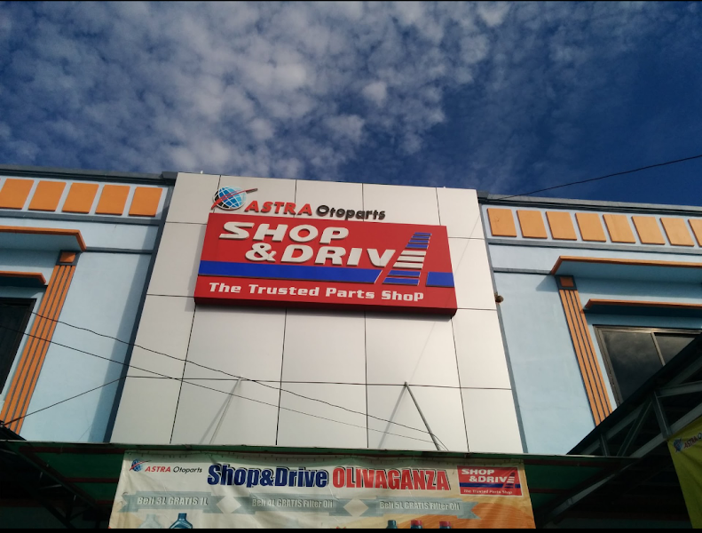 Shop&Drive Sultan Adam di Banjarbaru