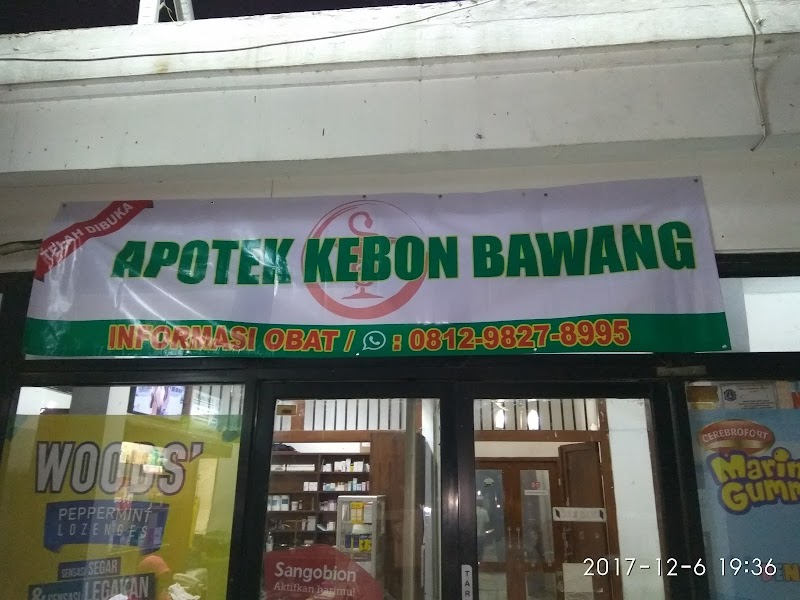 Toko apotek yang ada di Tanjung Priok, Jakarta Utara