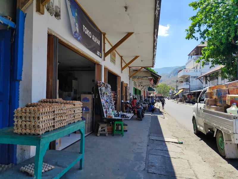 Foto apotek terdekat di Kab. Alor