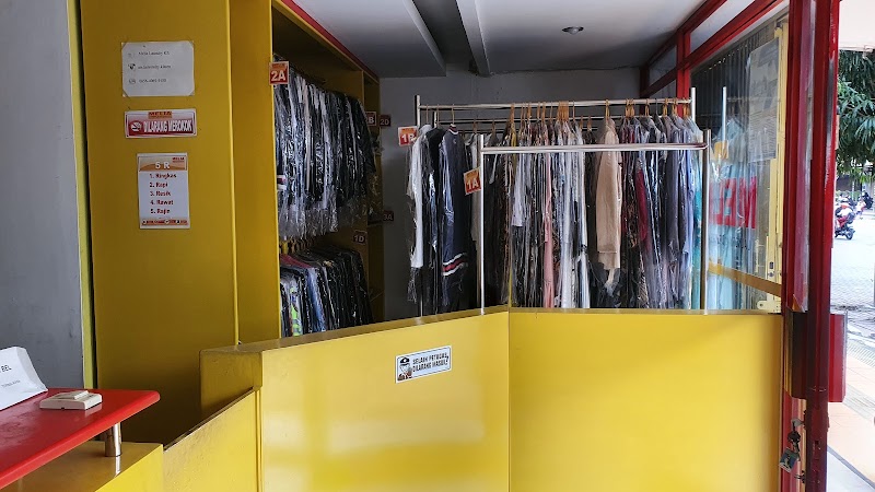Foto binatu laundry di Klaten