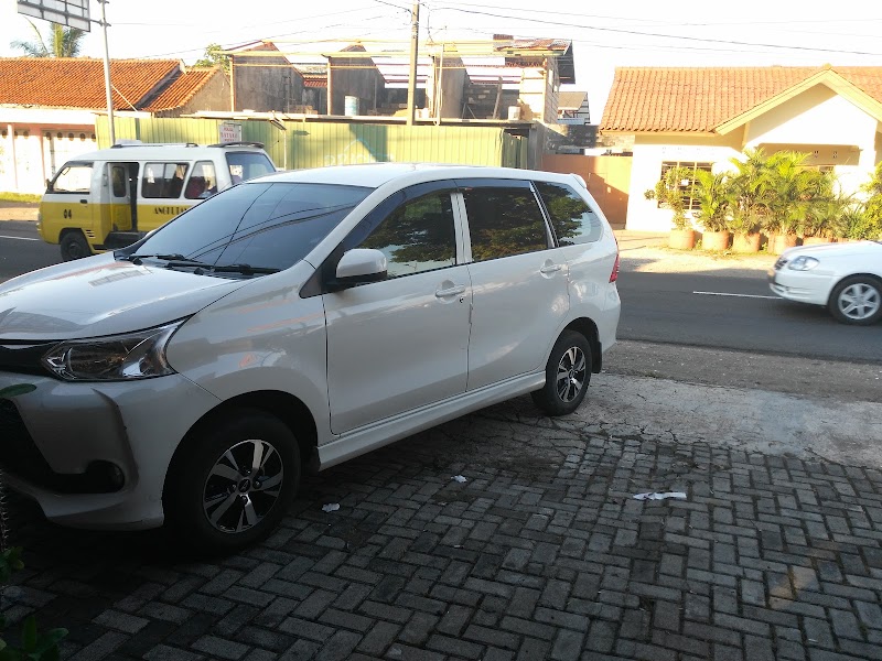 Foto binatu laundry di Kuningan