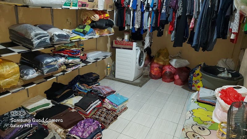 Foto binatu laundry di Madiun