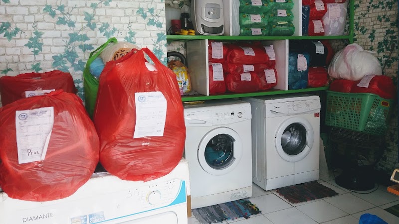 Foto binatu laundry di Malang