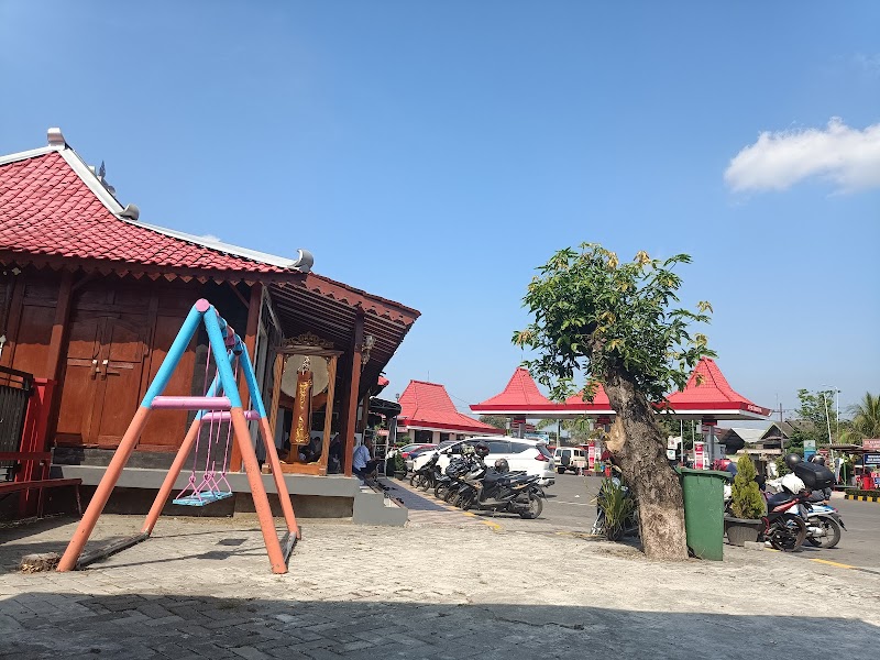 Foto Pom Bensin terdekat di Kab. Madiun