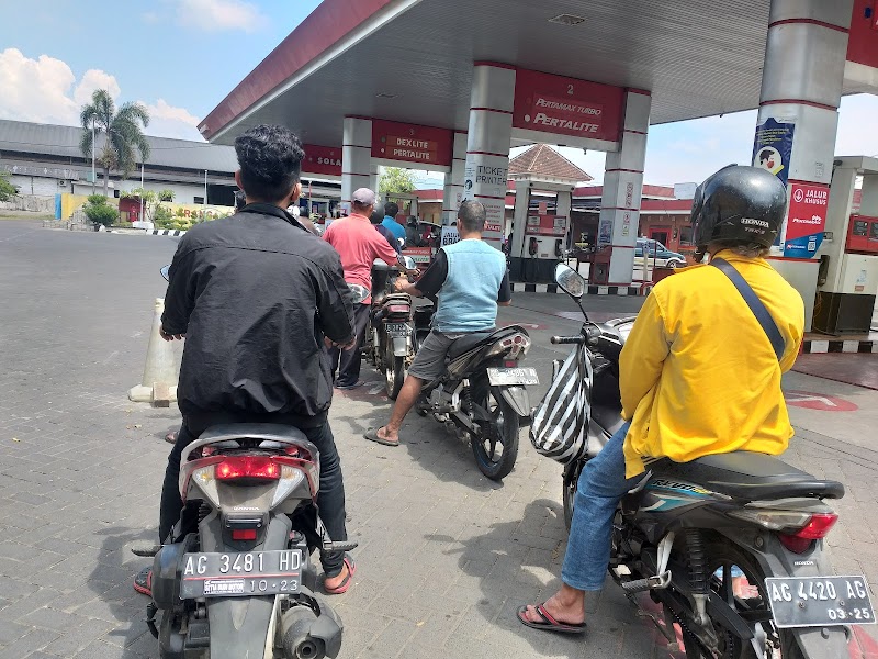 Foto Pom Bensin terdekat di Kota Kediri