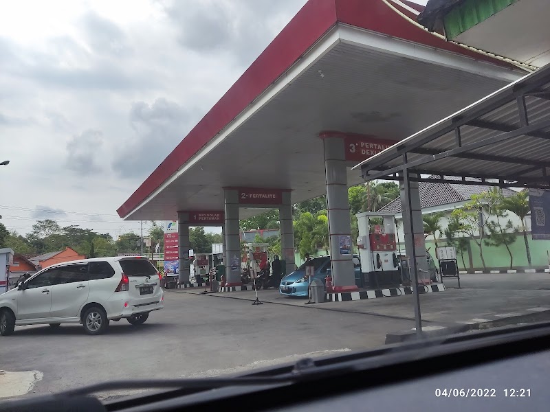 Foto Pom Bensin terdekat di Kota Magelang