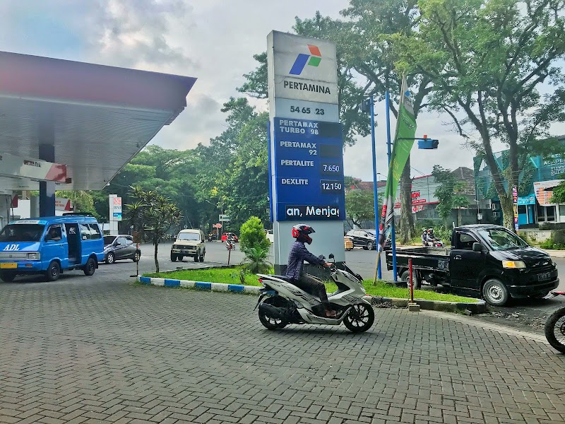 Foto Pom Bensin terdekat di Kota Malang