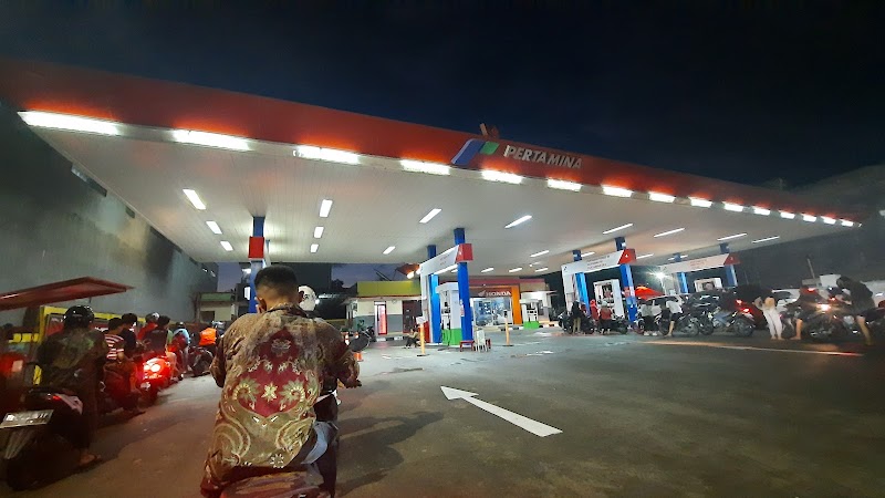 Foto Pom Bensin terdekat di Kota Tangerang Selatan