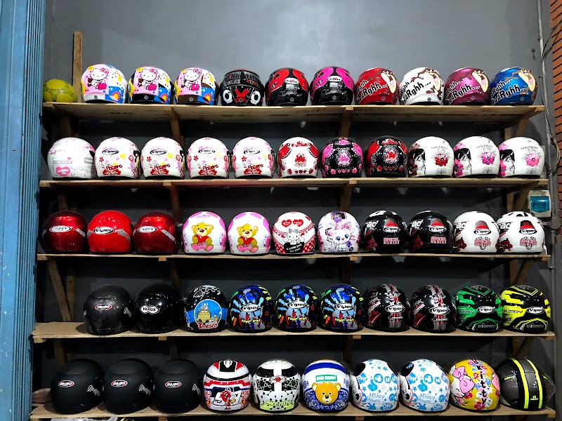 Toko Helm di Barito Kuala