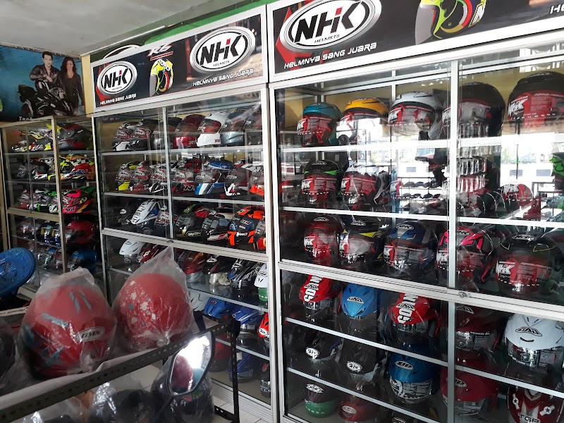 Toko Helm di Kab. Cirebon