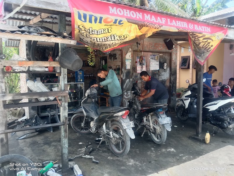 Bengkel motor terbaik di Kab. Asahan