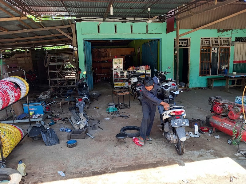 Bengkel motor terbaik di Kab. Pasaman Barat