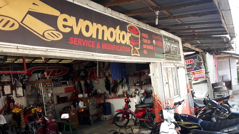 Bengkel motor terbaik di Kota Bukittinggi