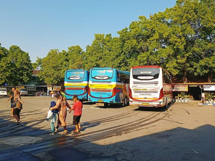 Agen Bus (1) terbaik di Kab. Sukoharjo