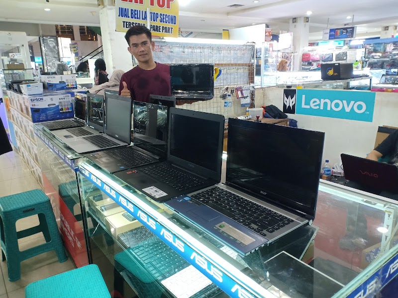 Service Laptop (1) terbaik di Kota Bekasi