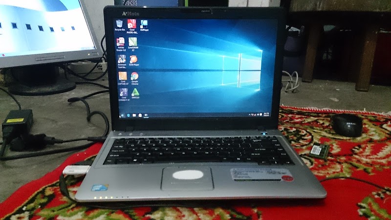 Service Laptop (2) terbaik di Kota Kediri