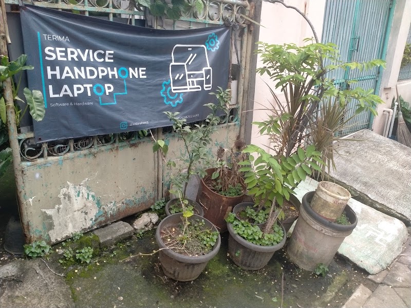 Service Laptop (2) terbaik di Kota Tangerang
