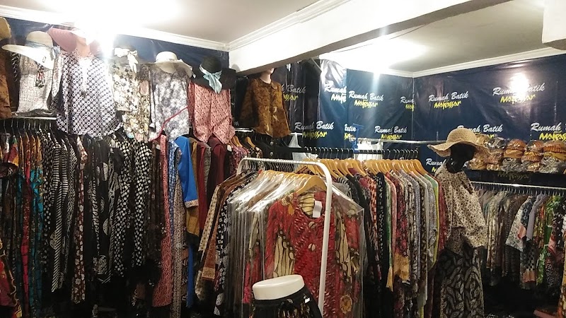 Toko Batik (2) terbaik di Kota Makassar