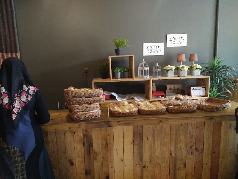 Toko Roti (2) terbaik di Kota Pasuruan