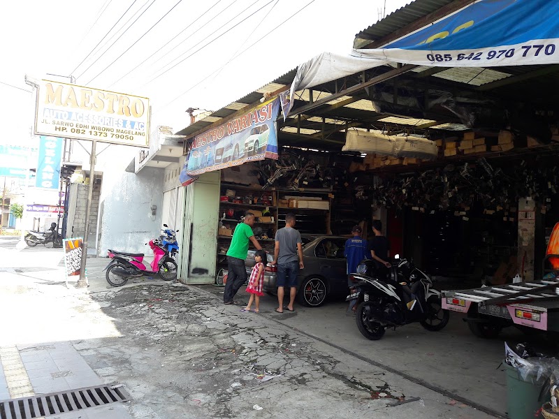 Toko Variasi Motor (1) terbaik di Kota Magelang