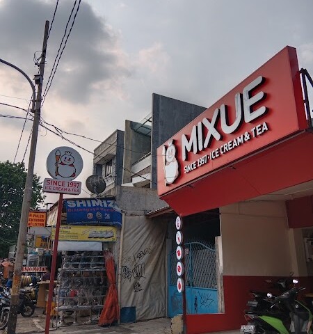 Mixue Binus Anggrek (Mixue Store 1031) in Palmerah, Jakarta Barat