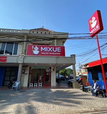 Mixue Tanjung Sadari in Krembangan, Surabaya