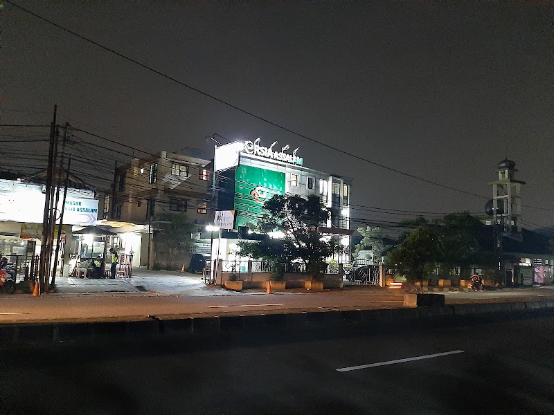 Assalam Rumah Sakit Ibu Dan Anak in Tanah Sareal