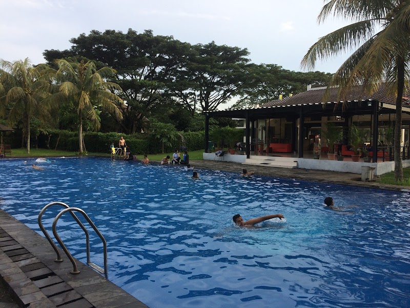 Club House & Kolam Renang Bukit Nirwana in Bogor Timur