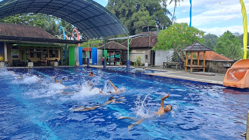 Gelanggang Renang Tirta Yasa in Badung