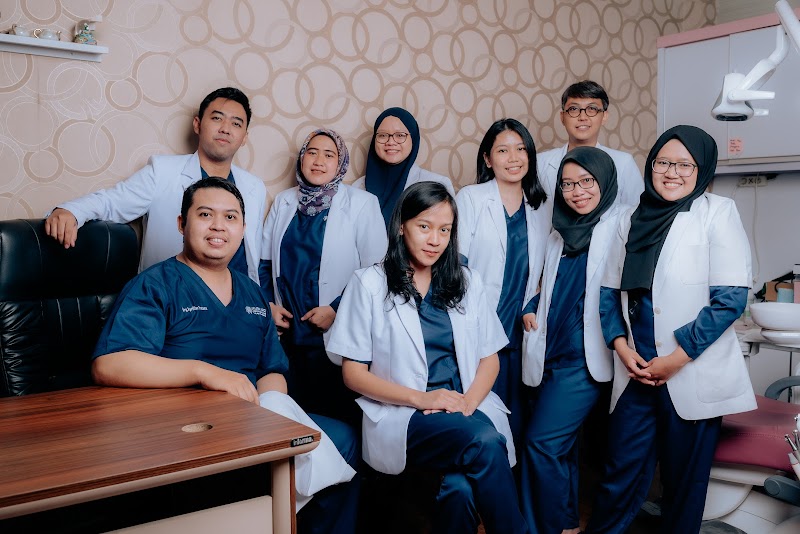 Gigiapic Gentan By Apicdentistry - Praktek Dokter Gigi Gentan - Solo Raya - Family Dental Care in Kab. Sukoharjo