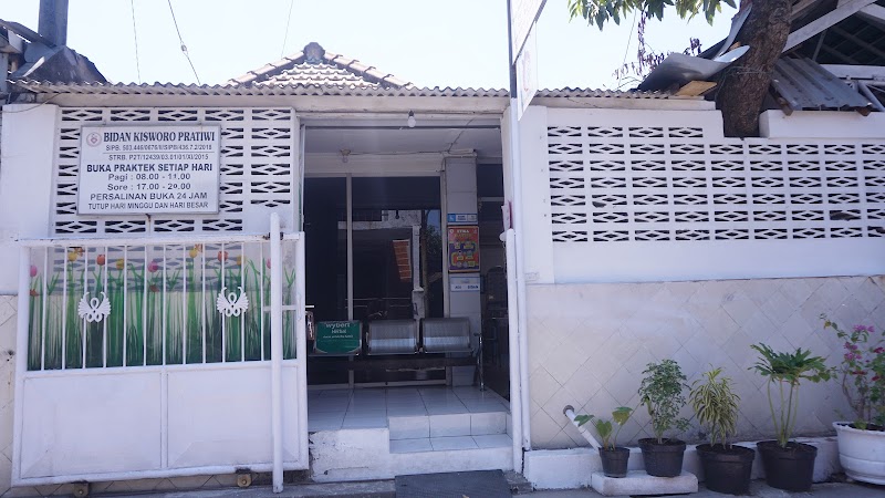 Graha Masyithah - dr. Harris A., Spog in Karang Pilang