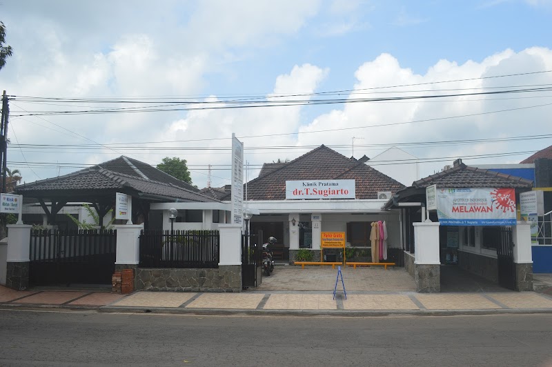 Klinik Bersalin Bunga Mawarni in Kota Banjar