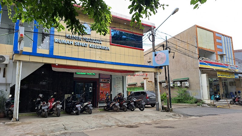 Klinik BPJS Almira in Mustika Jaya