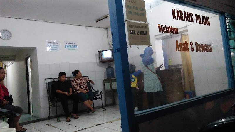 Klinik Dokter Anak dan Dewasa in Karang Pilang