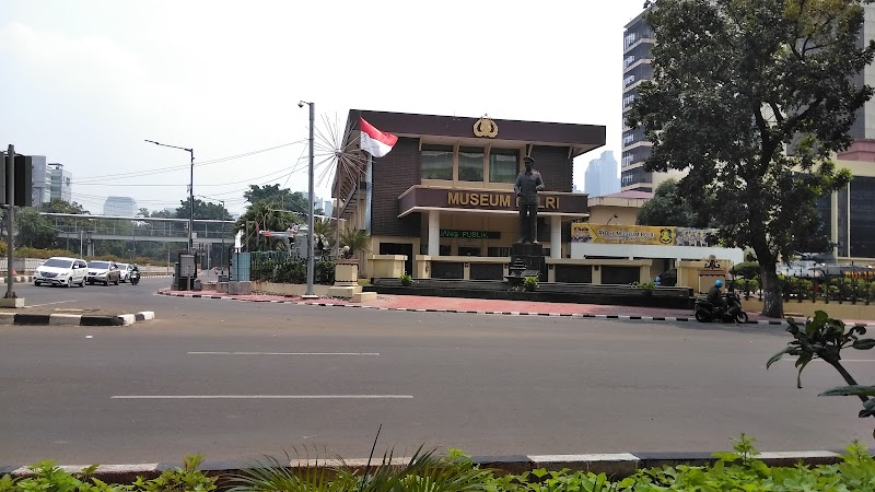 klinik induk in Kebayoran Baru