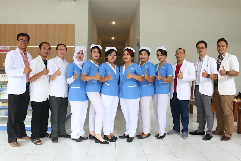 Klinik Pratama Purna Husada in Karang Asem