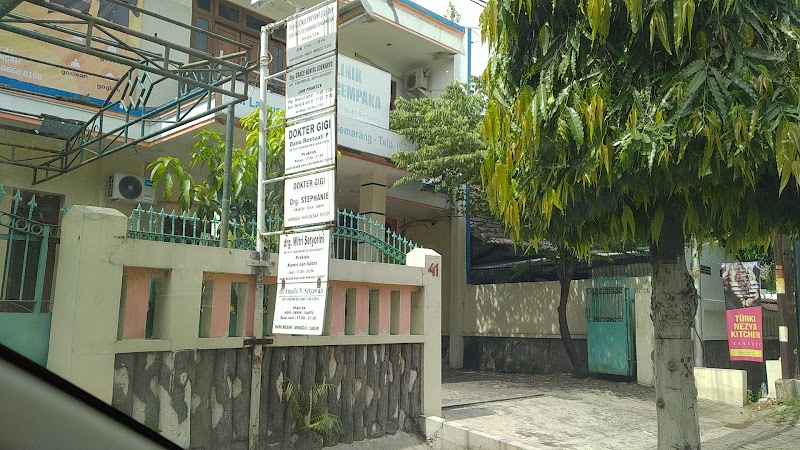 Klinik Puri Cempaka in Candisari