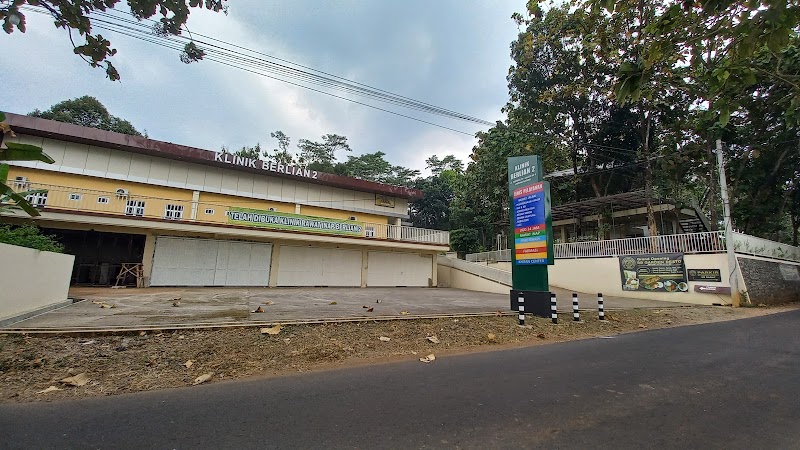 Klinik Rawat Inap Berlian 2 Sidomulyo in Kab. Batang