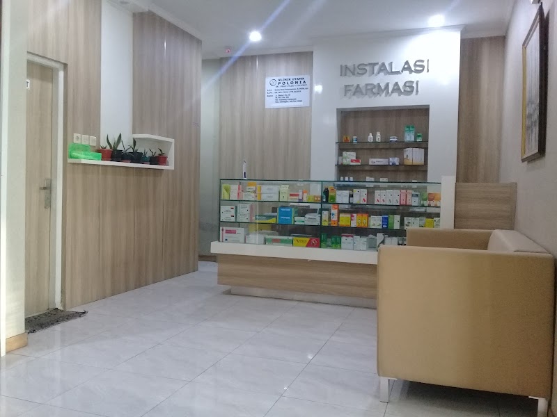 Klinik Utama Polonia in Jatinegara