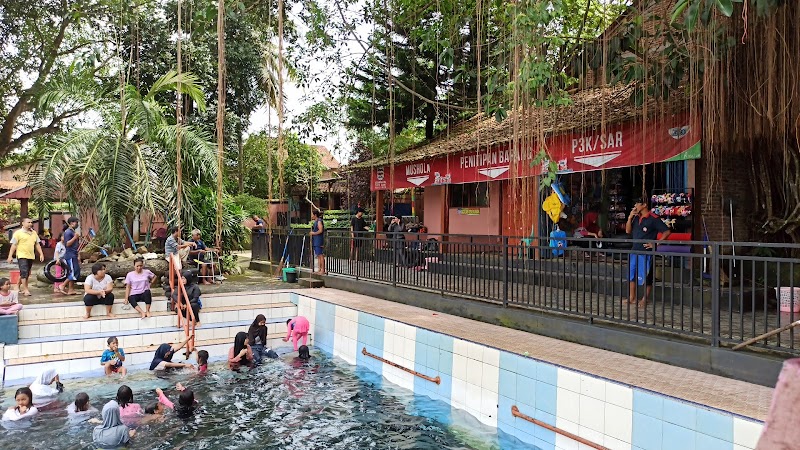 Kolam Renang Tirta Alami in Kab. Banyumas